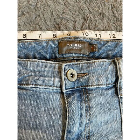 Torrid high rise denim shorts size‎ 14 - Picture 7 of 7